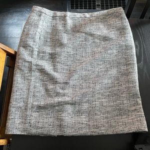 J. Crew zip pencil skirt sz 16 black white pattern